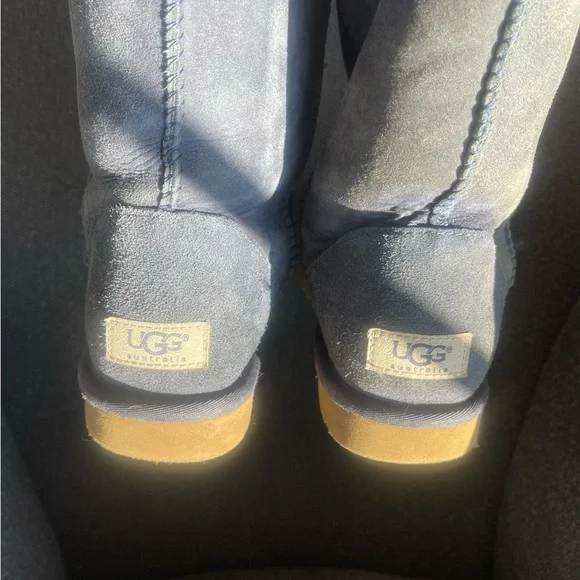 UGG Classic  Boots - Navy Blue  Size 8 - Picture 4 of 5